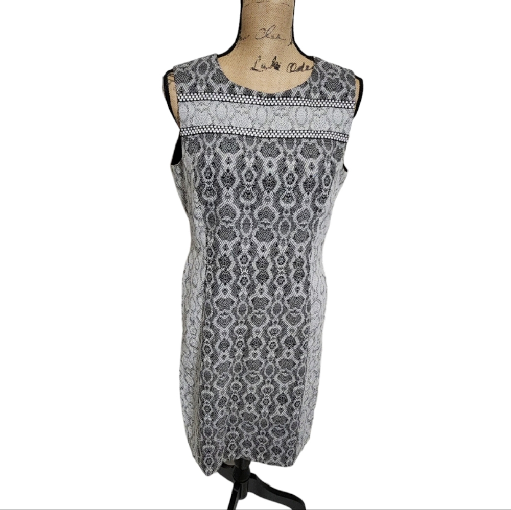 Belle by Badgley Mischka Grey Snakeskin Print Sleeveless Sheath Dress Size 12